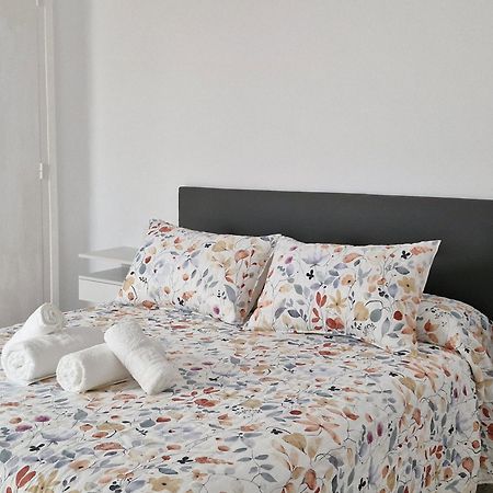 Apartamentos Nerja 2 ภายนอก รูปภาพ